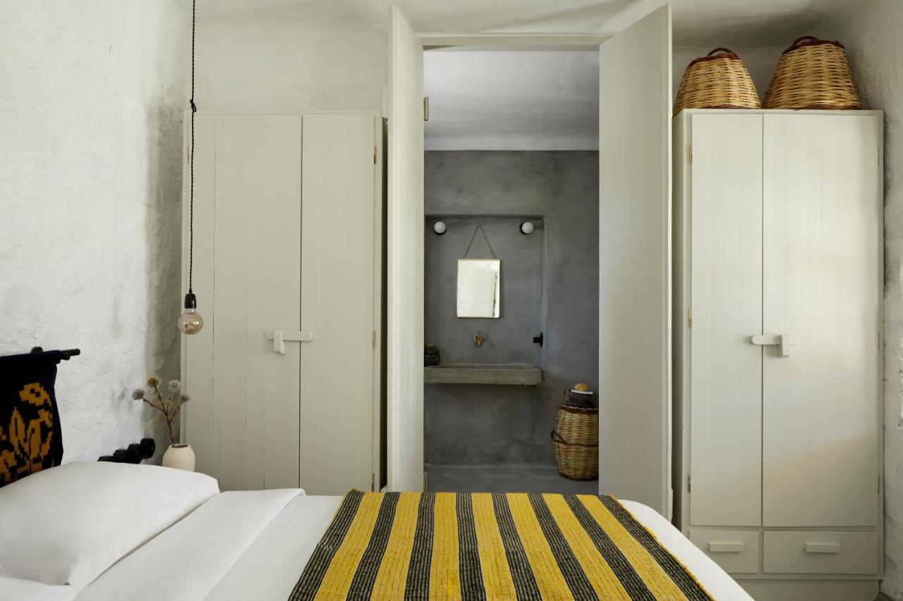 Santa Irini Retreat Hotel Therasia Exterior foto